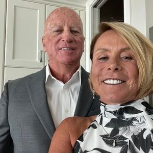 Meet your Posher, Valare